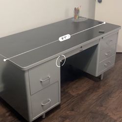 Tanker Desk Steel Case 