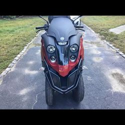 2009 Piaggio MP3 500