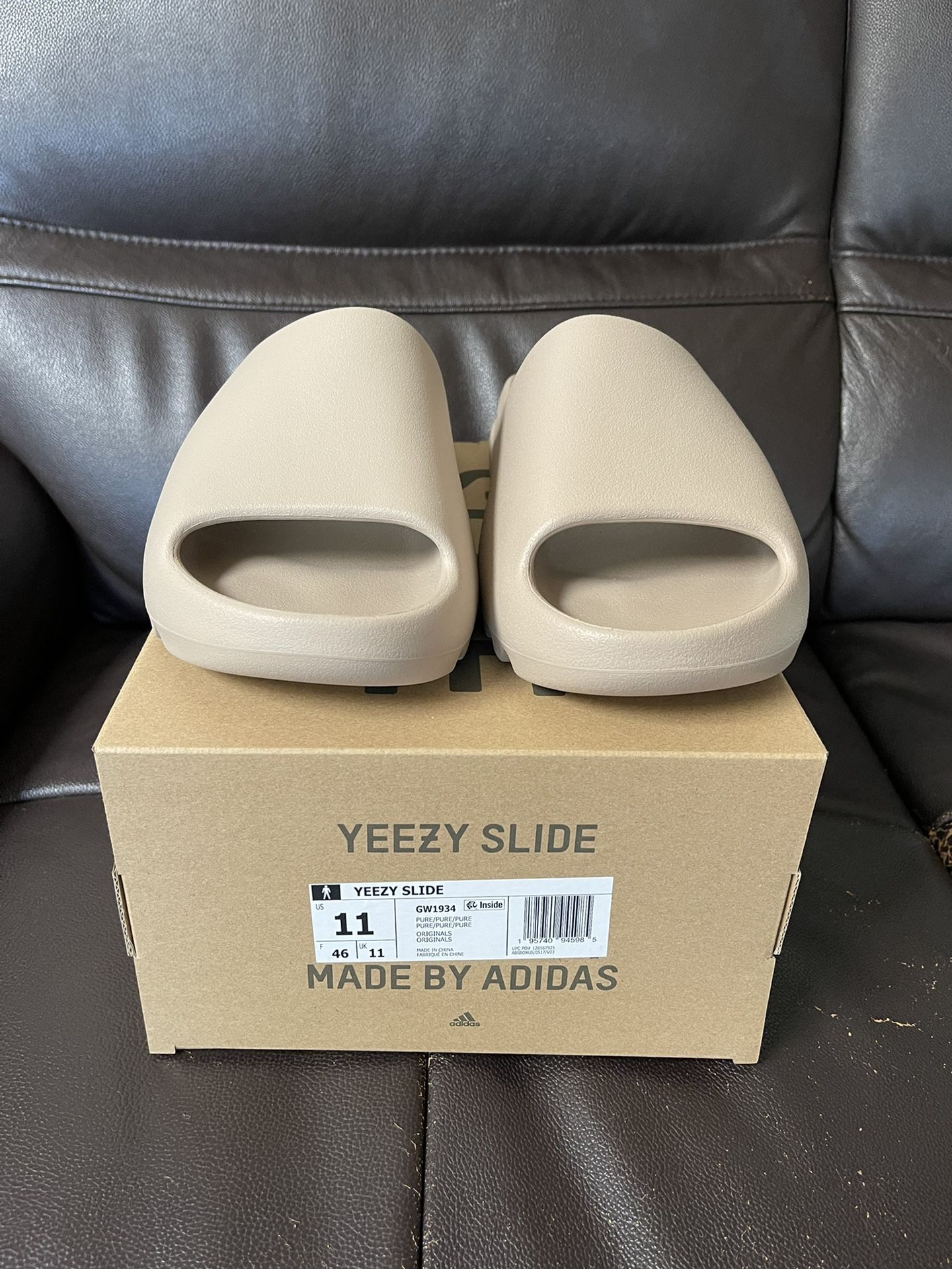 Adidas Yeezy Slide Pure | Size 11 | Brand New (No Box) Adidas Yeezy Slide Pure | Size 11 | Brand New (No Box) main image 2