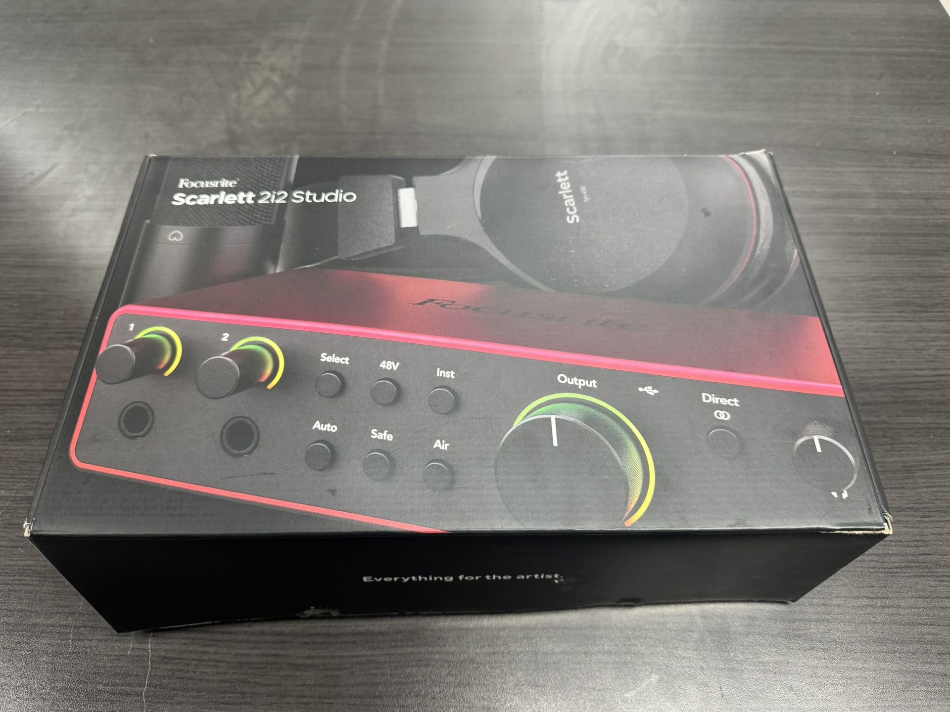 Focusrite - Scarlett 2i2 Studio 4th Generation Audio Interface - Red