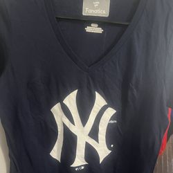 MLB New York Yankees T-Shirt Women Adult S