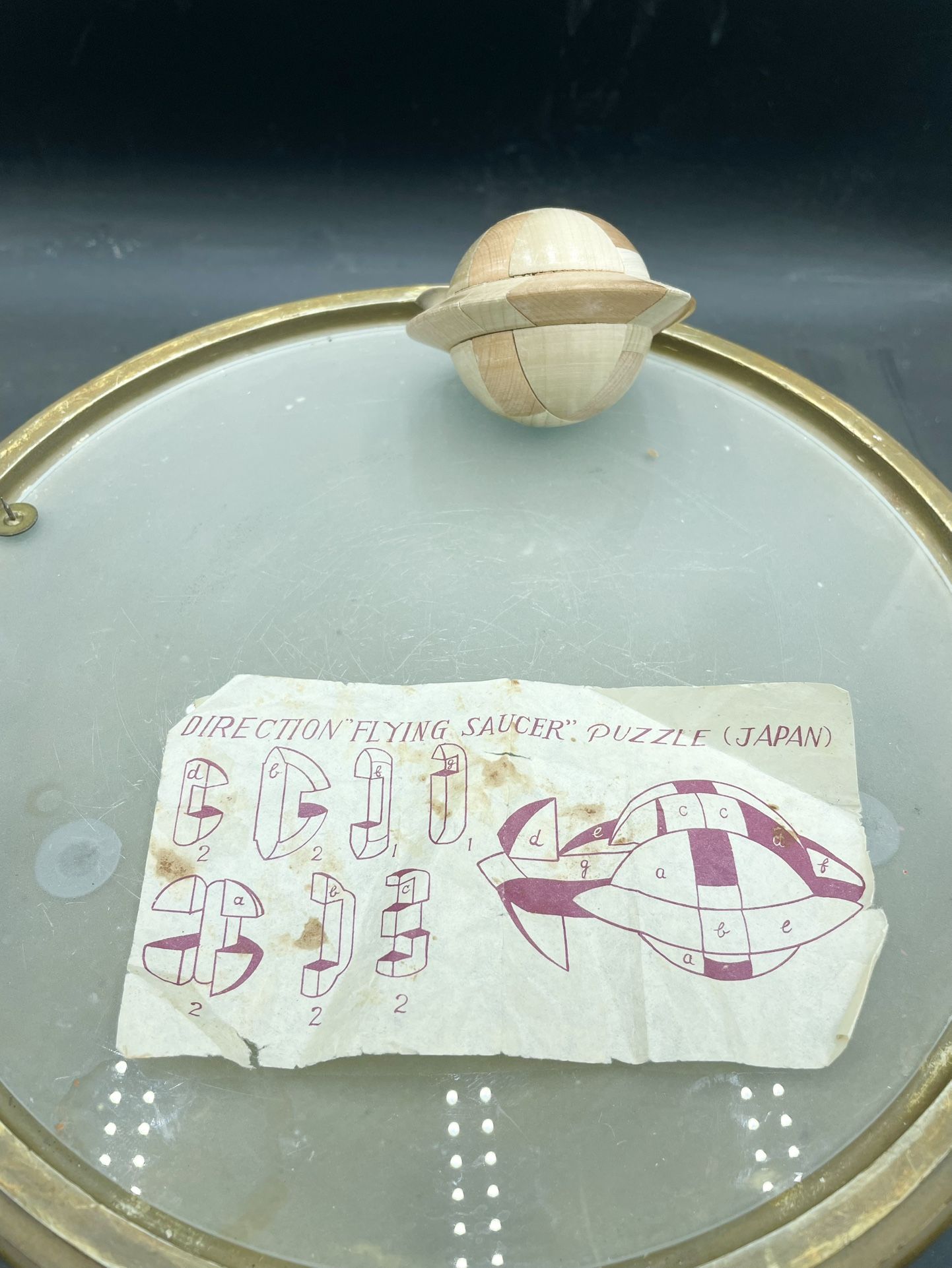 Vintage UFO Flying Saucer Interlocking Wood Puzzle, Japan 3” VG W/ Instructions