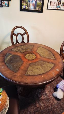 Dinning room table