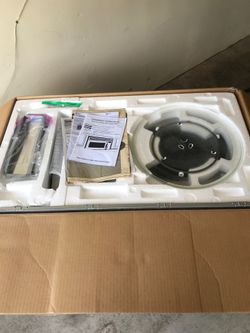 Brand new Samsung microwave