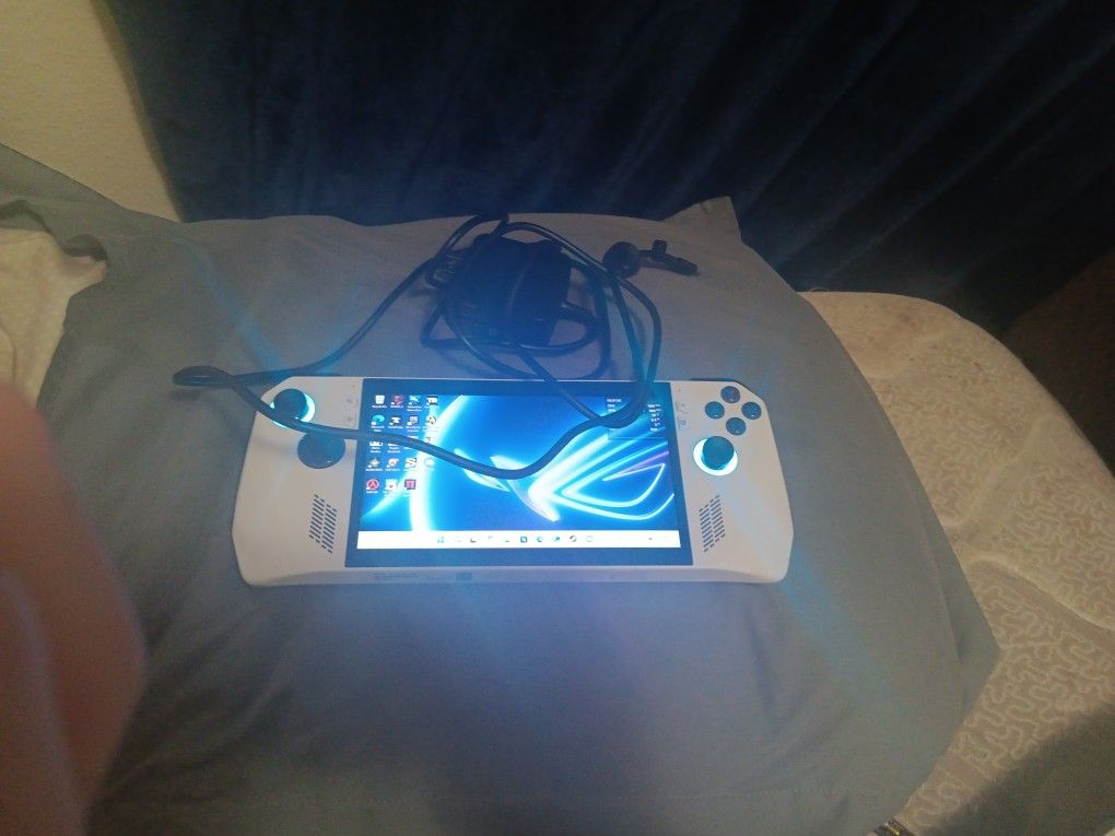 Rog Ally Z1