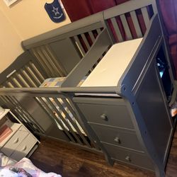 Convertible Crib