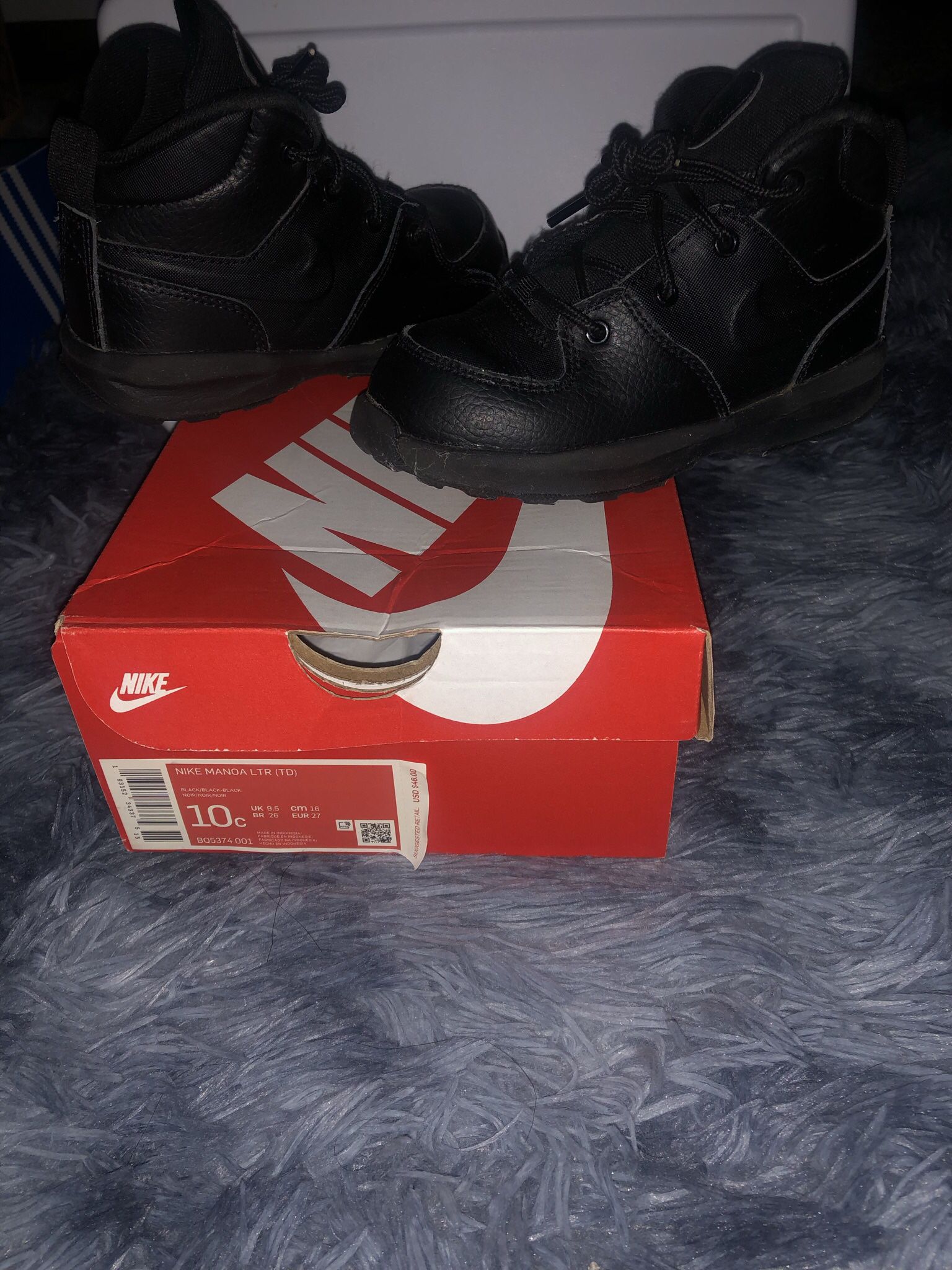 Nike Manoa Boots 10C (Toddler)