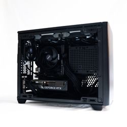 RTX 5060 Mini-ITX Gaming PC