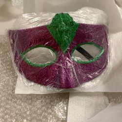 Mardi Gras Mask (Purple)