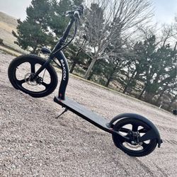 Bakcou Badger E-Scooter