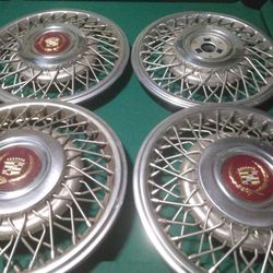 15-in Cadillac Hubcaps