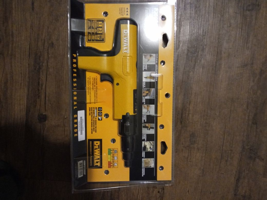 Dewalt P3500 Fastening Tool BRAND NEW