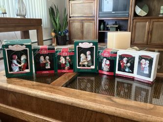 Vintage Hallmark Keepsake Mr and Mrs Claus