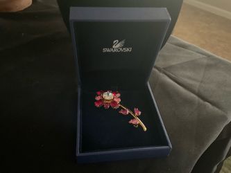 Swarovski Petal Brooch