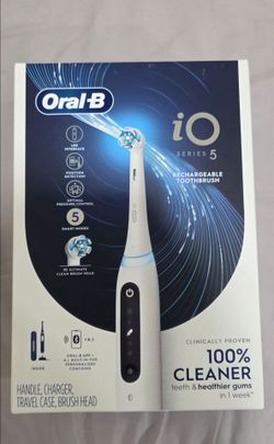 Oral b io5 toothbrush