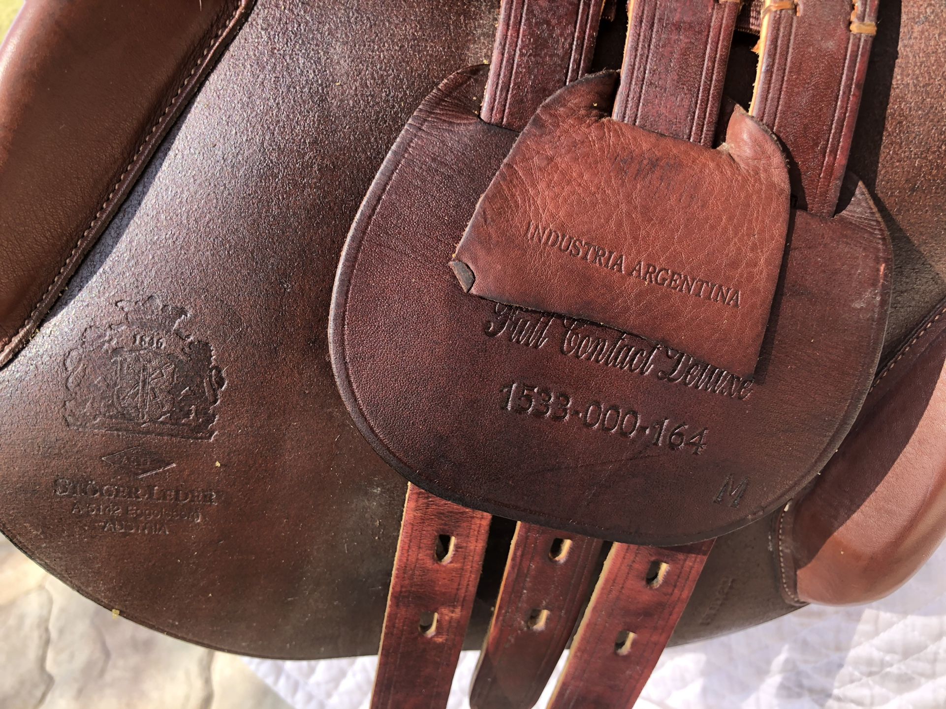 Dover Circuit Saddle 16.5”