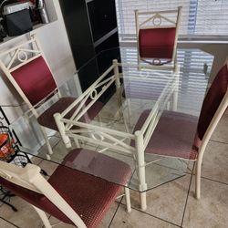 Nice Glad Dining Room Table And Chairs 