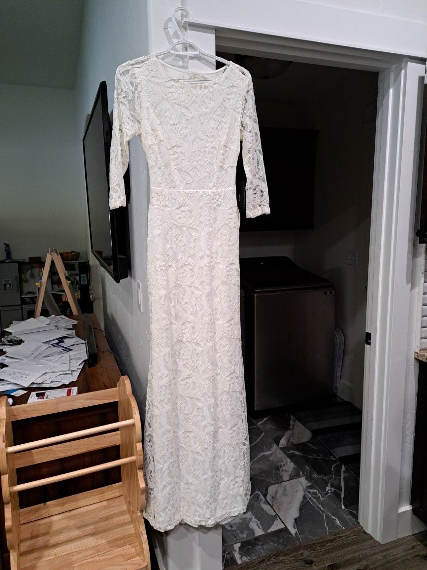 Brand New Wedding Dress 