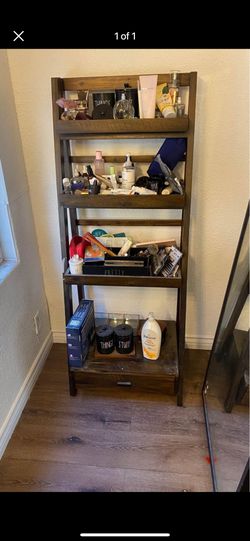 4 Tier Ladder Shelf