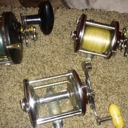 3 Vintage Fishing Reels  Penn #109 Penn #25 & J.A. Coxe # 625