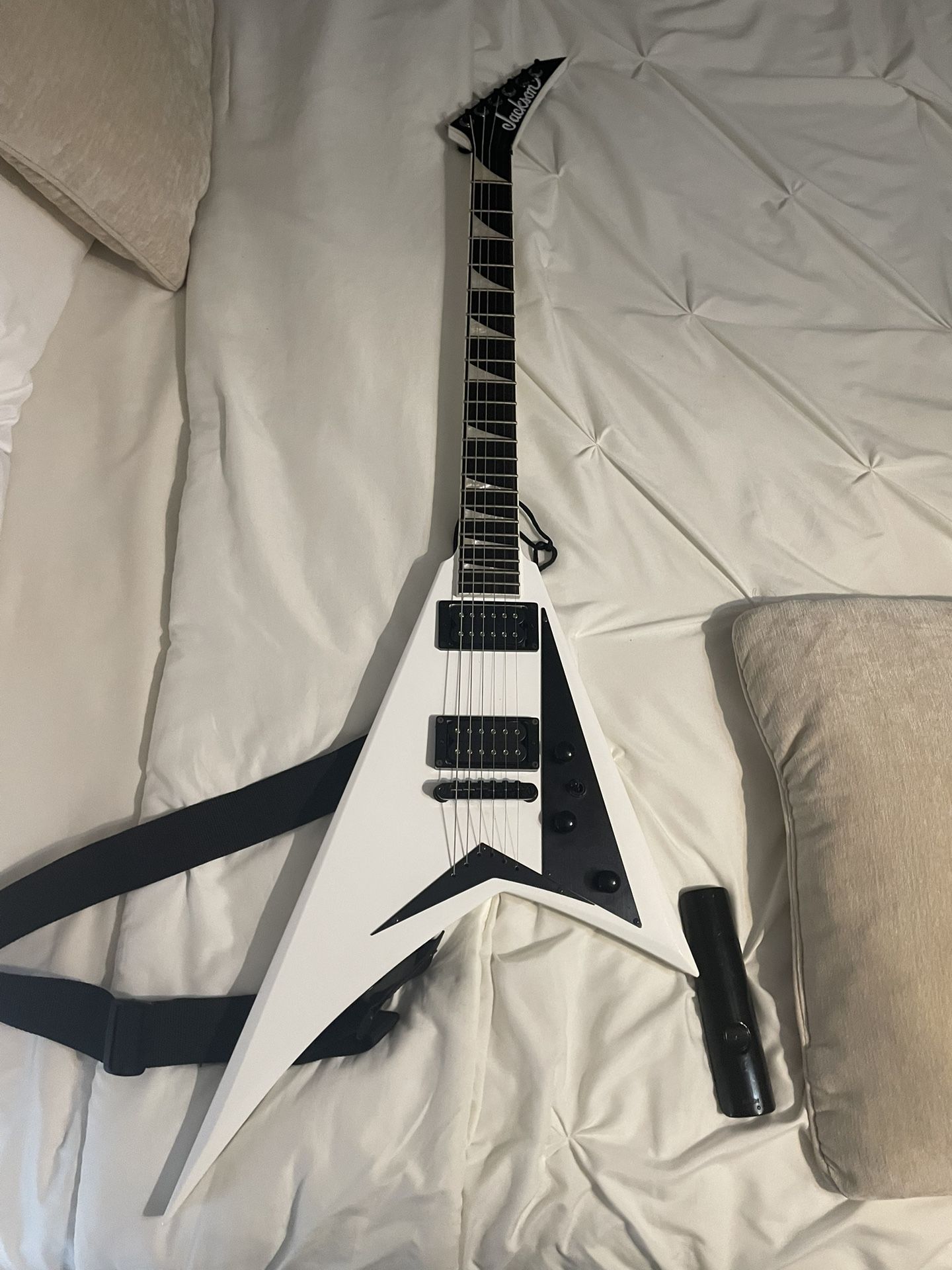 Jackson rhoads guitar