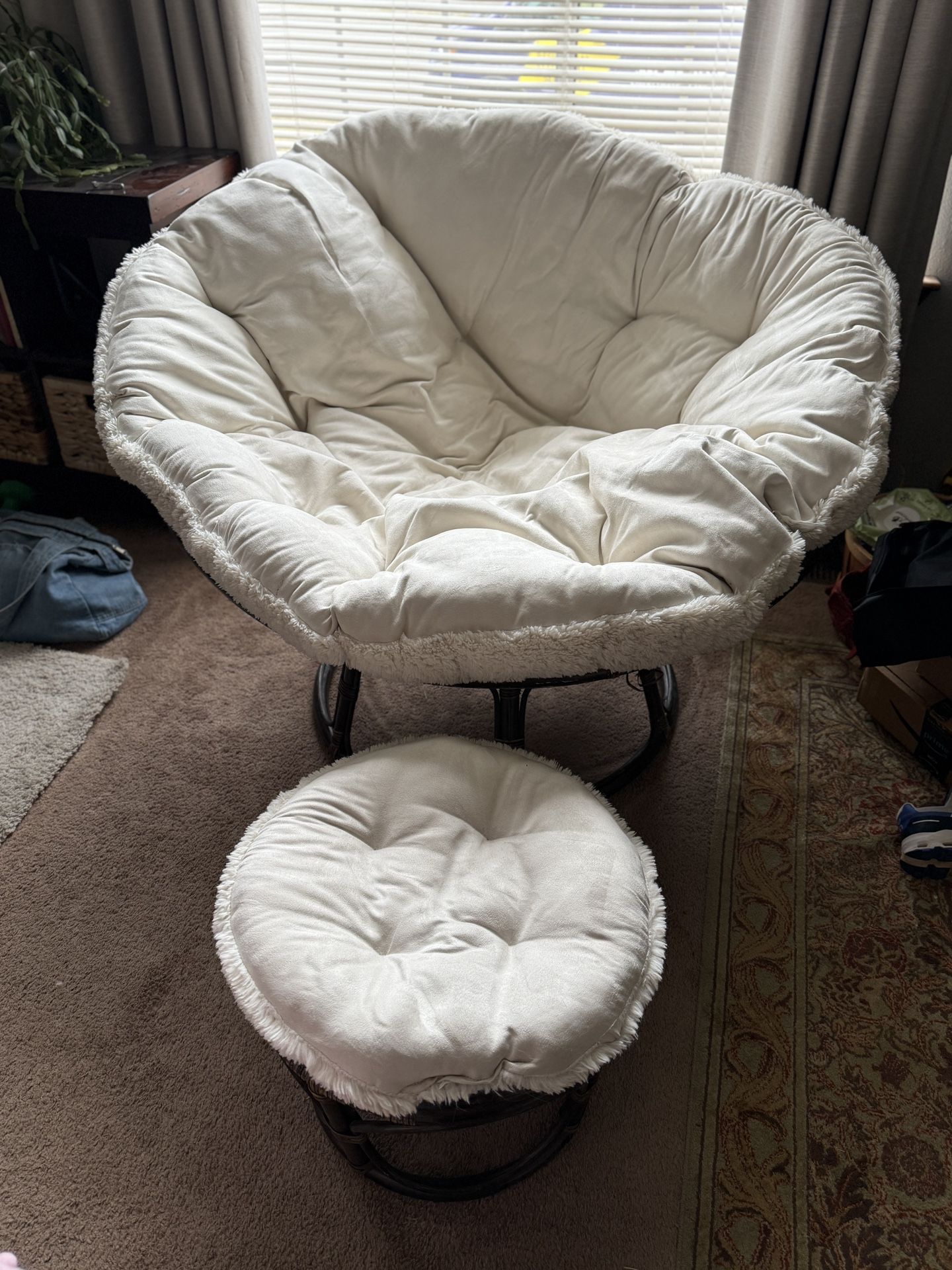 Papasan Chair