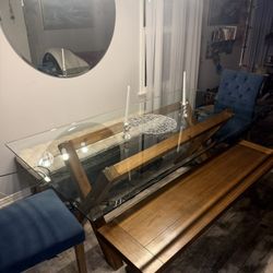 Beautiful Glass And Wooden Dining Table. 