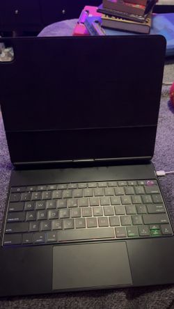 iPad Pro 12.9 Keyboard Case