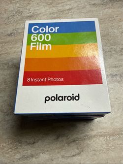 Polaroid Color 600 Film 8 Instant Photos