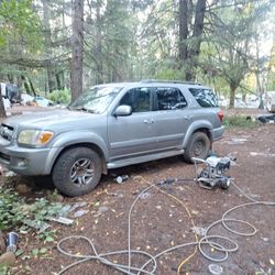 2005 Toyota Sequoia