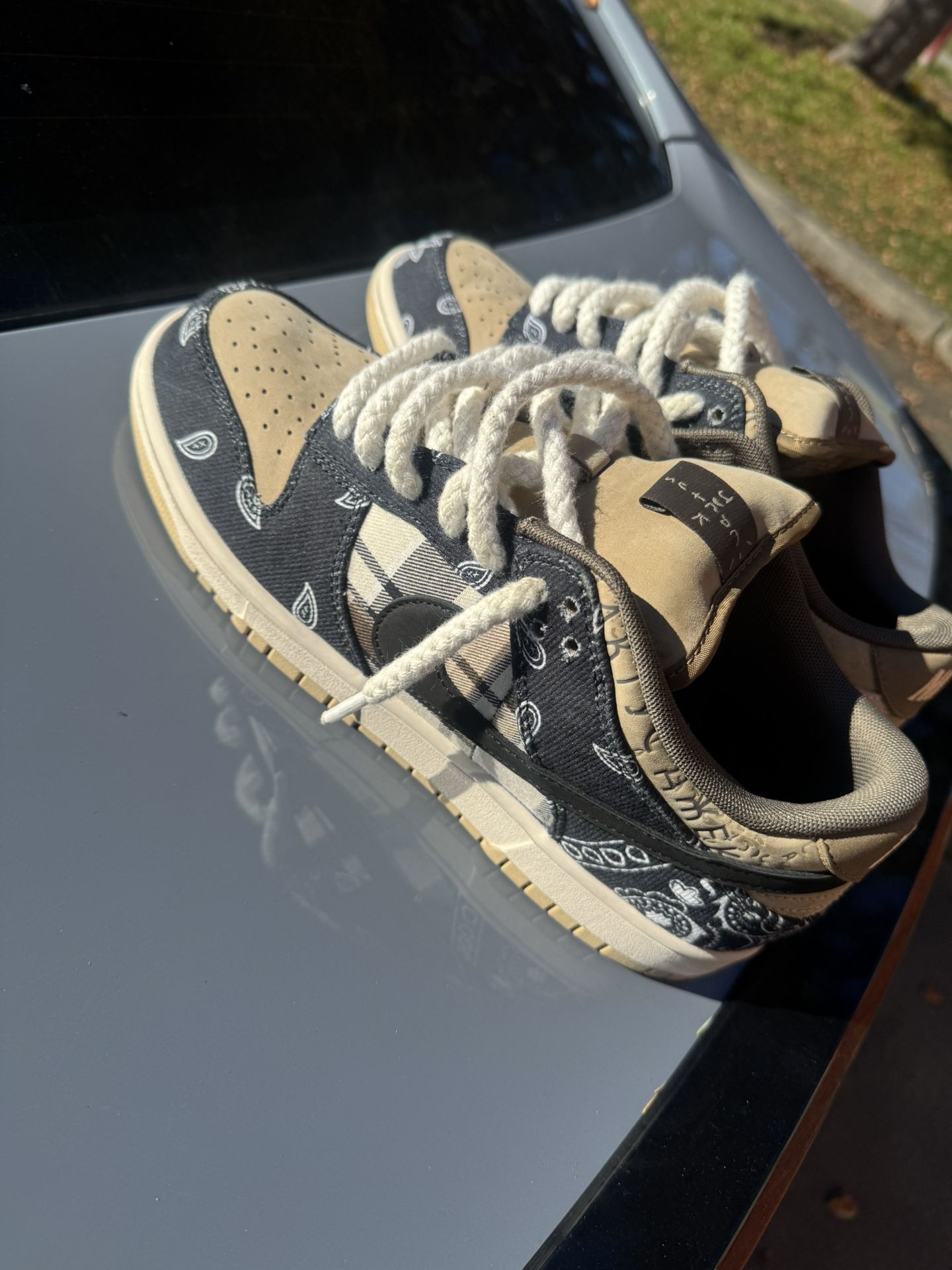 Nike SB Dunk Low Travis Scott