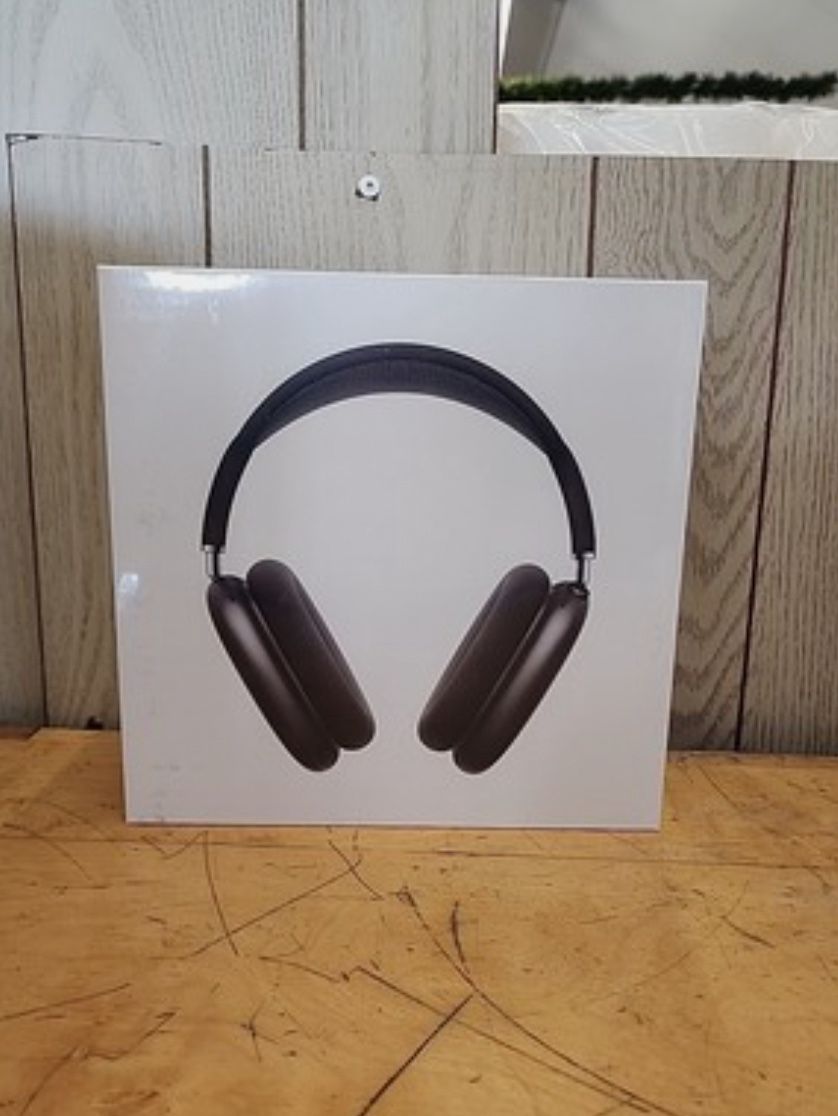 Apple AirPod Maxs (Brand New) Universal Color
