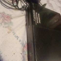 Xbox One $ 50 Has Cords But No Controllers 