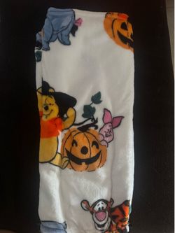 Winnie the Pooh toddler throw blanket