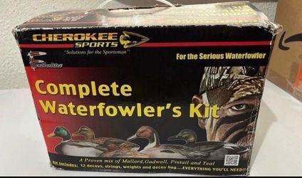 1 Dozen Duck Decoy Kit New in Box