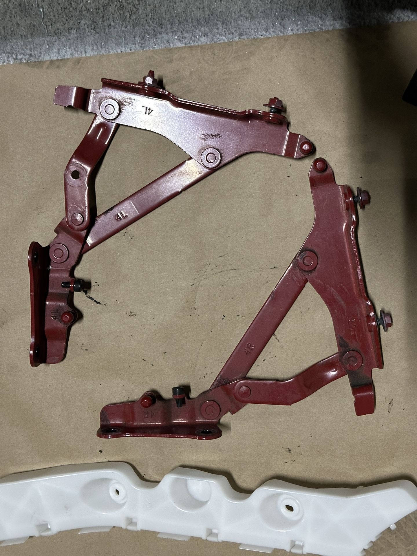 06-15 Trunk Lid Lift Hinge Bracket For MX5 Miata