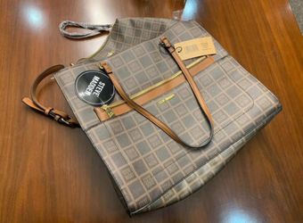 STEVE MADDEN Cognac Blivia