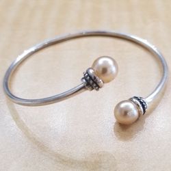 Bracelet Silver With White Beads