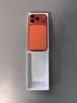 iPhone 17 pro cosmic orange 1 TB MINT condition unlocked