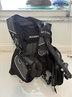 Aqualung Axiom BC