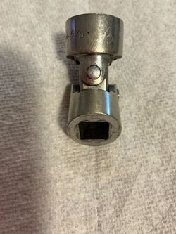 S-K SWIVEL SOCKET - $5