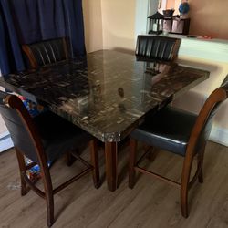Kitchen Table 