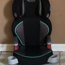 LIKE NEW GRACO TURBO BOOSTER SEAT!!!!