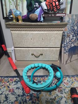 Bed side table