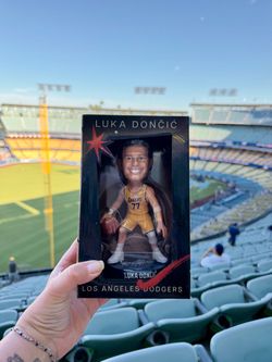 LUKA DONCIC DODGER BOBBLEHEAD