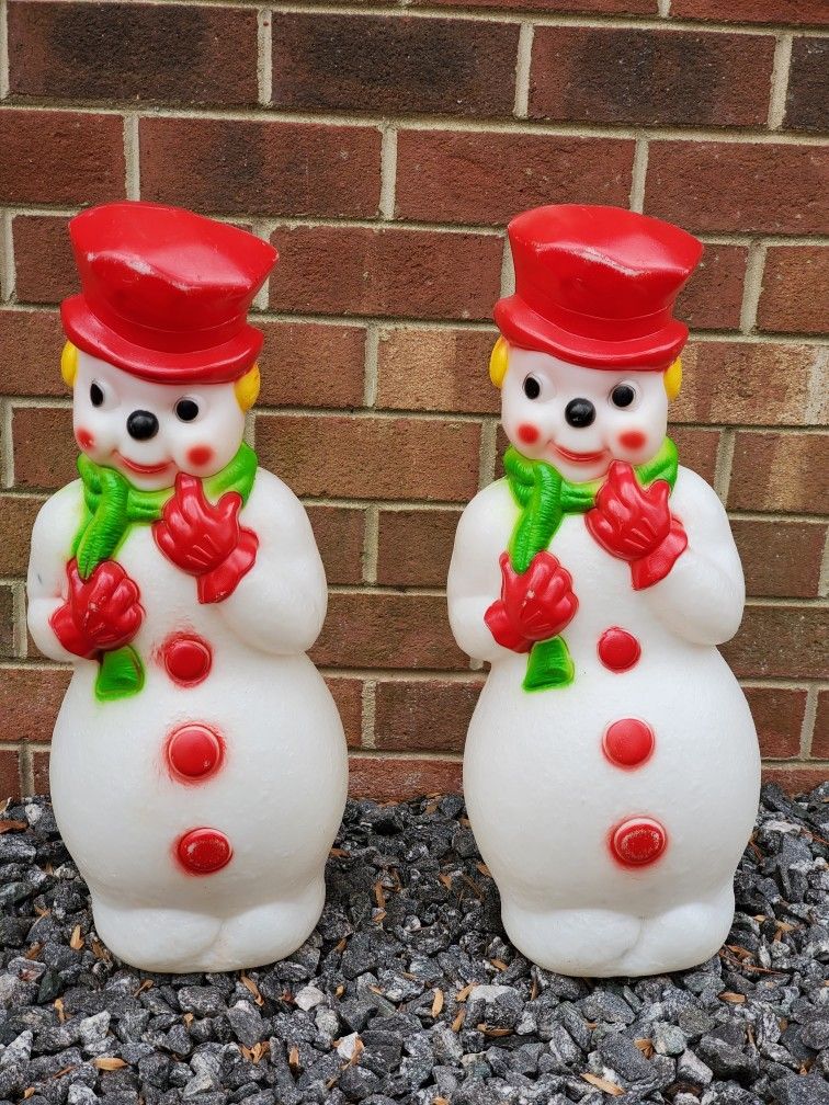 Pair Of Vintage Blow Mold Snowmen