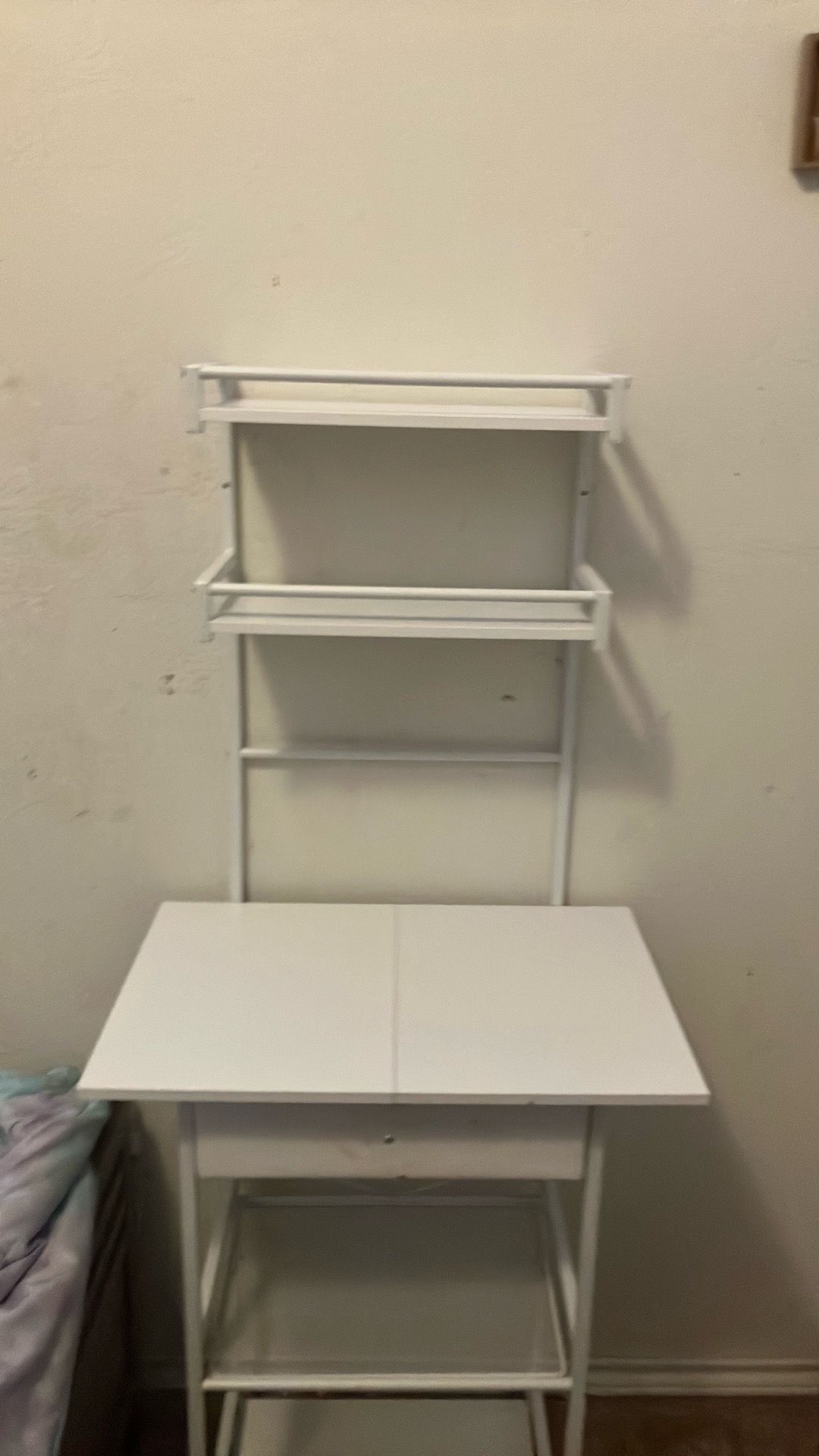 Small vanity