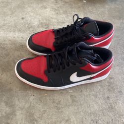 jordan 1 low bred tow size 13