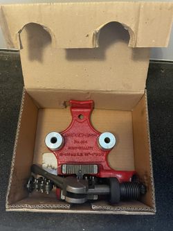 Super Ego Tools Chain Vise