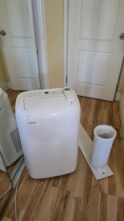 Portable air conditioner by Toshiba model RAC-PD1013CWRU. 10,000 BTU in excellent working condition